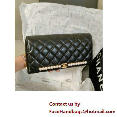 CHANEL lambskin,imitation pearls & gold-tone metal black clutch AS4455 2023